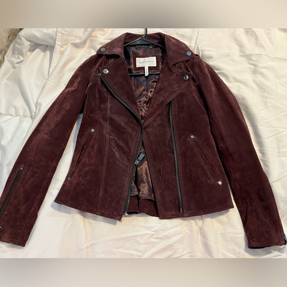 Never worn suede Burgandy bcbg jacket size S